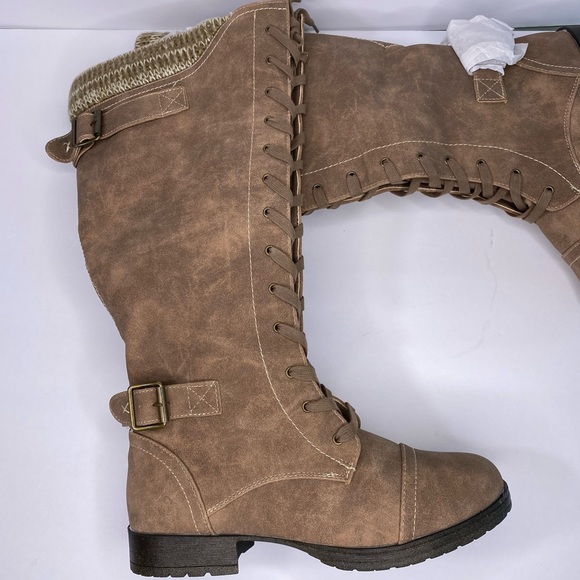 Shoe Dazzle Boots - Picture 5 of 5